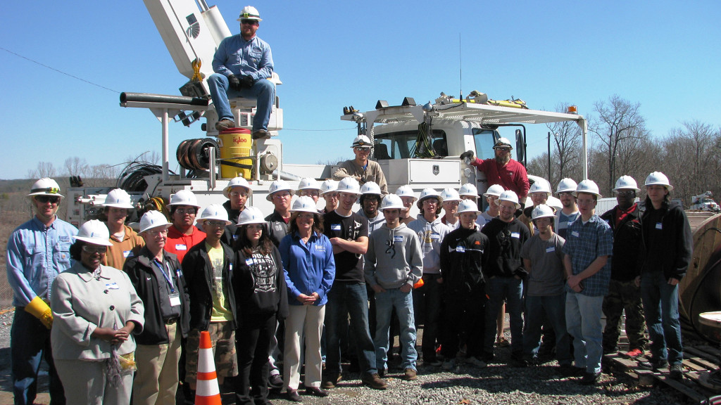 SEC Linemen, teachers and students at SEC's "Day in the Life of a Lineman Day"