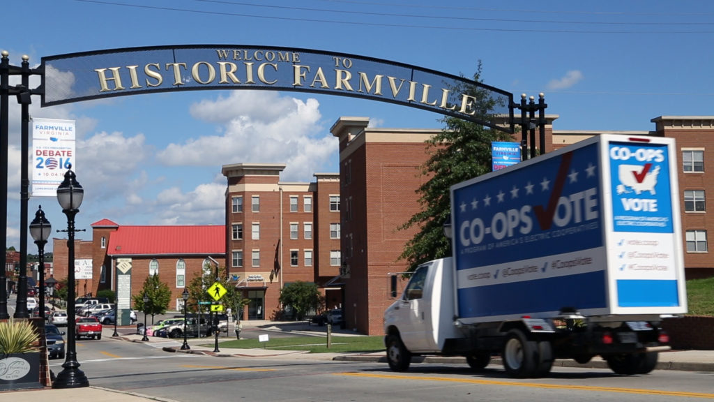 The NRECA Co-ops Vote truck pulls into Farmville, Virginia ahead of the Vice Presidential debate in October. (Photo by Dennis Gainer)