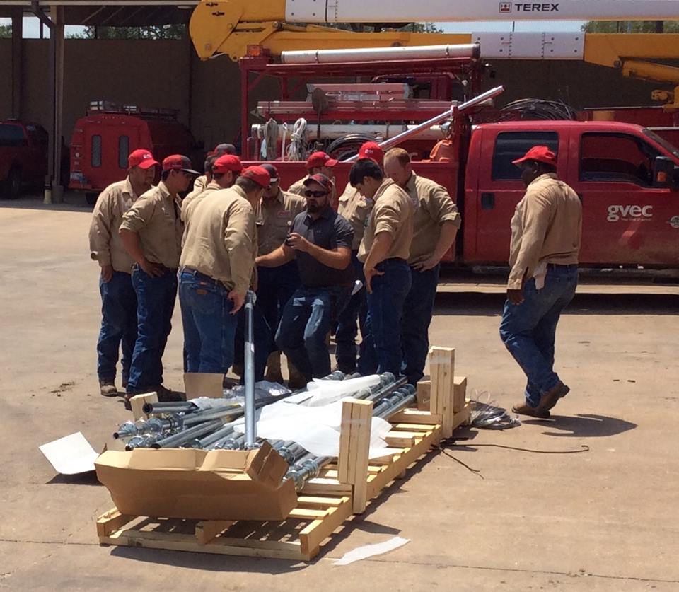 Guadalupe Valley Electric Cooperative linemen and technicians join forces to internet customers affected by Hurricane Harvey. (Photo By: GVEC)