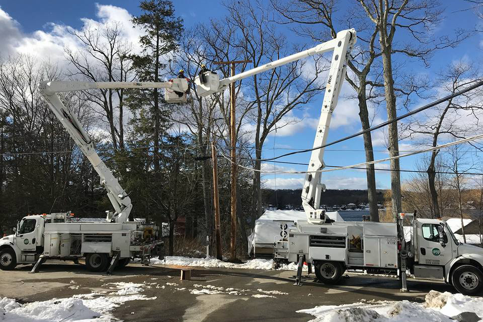 Sussex Rural Electric Cooperative crews worked long hours restoring service to members who lost power as a result of high winds. (Photo By: Sussex REC)