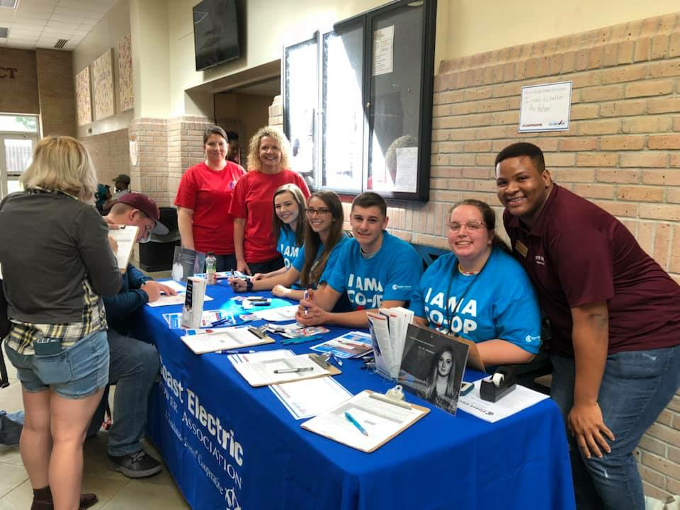 Students at Pearl River Community College in Poplarville, Mississippi, help Coast EPA sign up first-time voters during National Voter Registration Day. (Photo By: PRCC)