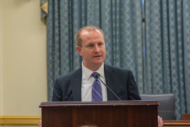 Jeff Baumgartner, DOE cybersecurity senior adviser, briefs congressional staff on the importance of public-private partnerships to protect the electric grid a NCSAM event cosponsored by NRECA. (Photo By: NRECA)