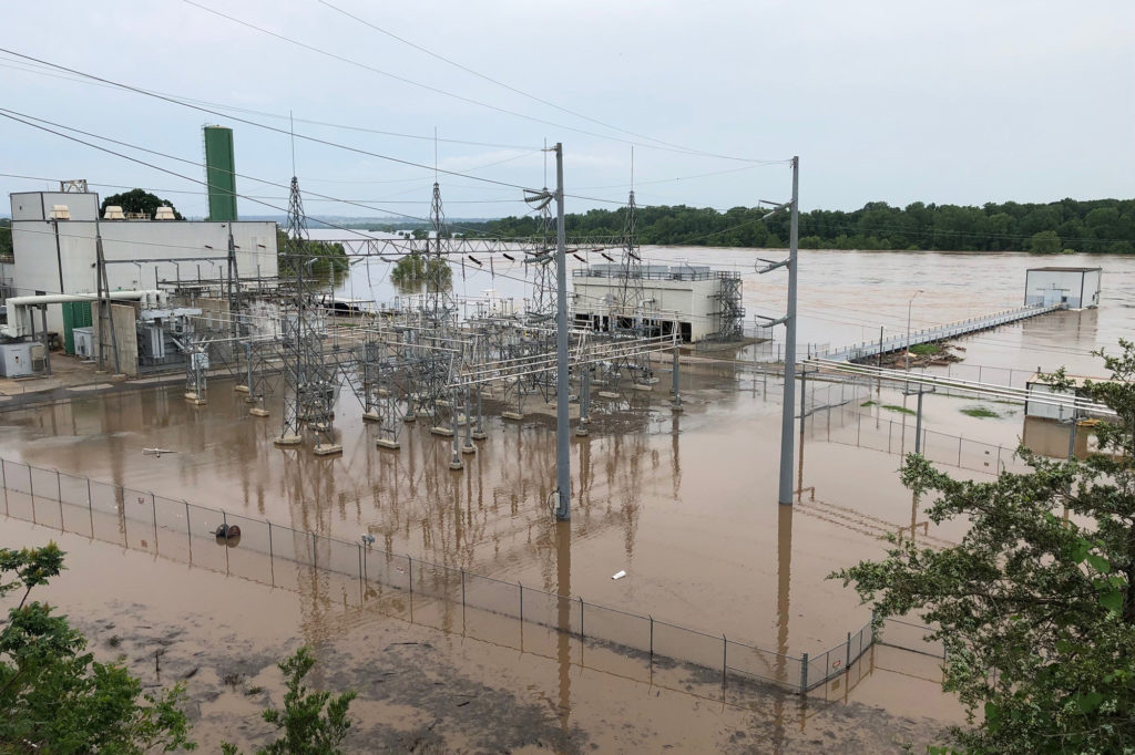 The Thomas B. Fitzhugh Generating Station near Ozark, Arkansas, is temporarily out of service due to historic flooding on the Arkansas River. (Photo By: AECC)