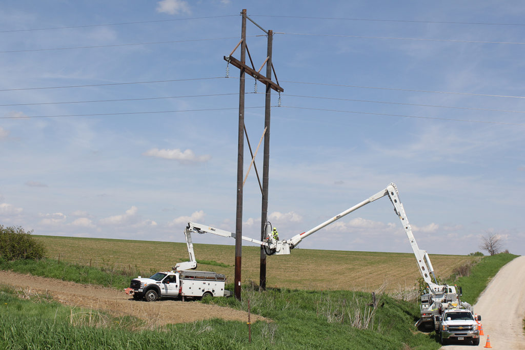 Jo-Carroll Energy plans to use a $2 million USDA Community Connect grant to deliver broadband to 420 homes in rural Illinois. (Photo Courtesy: Jo-Carroll Energy)