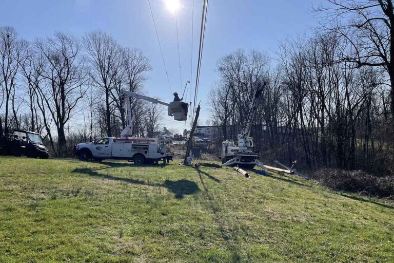 Co-op Crews in the South Work to Restore Power After Windstorms ...