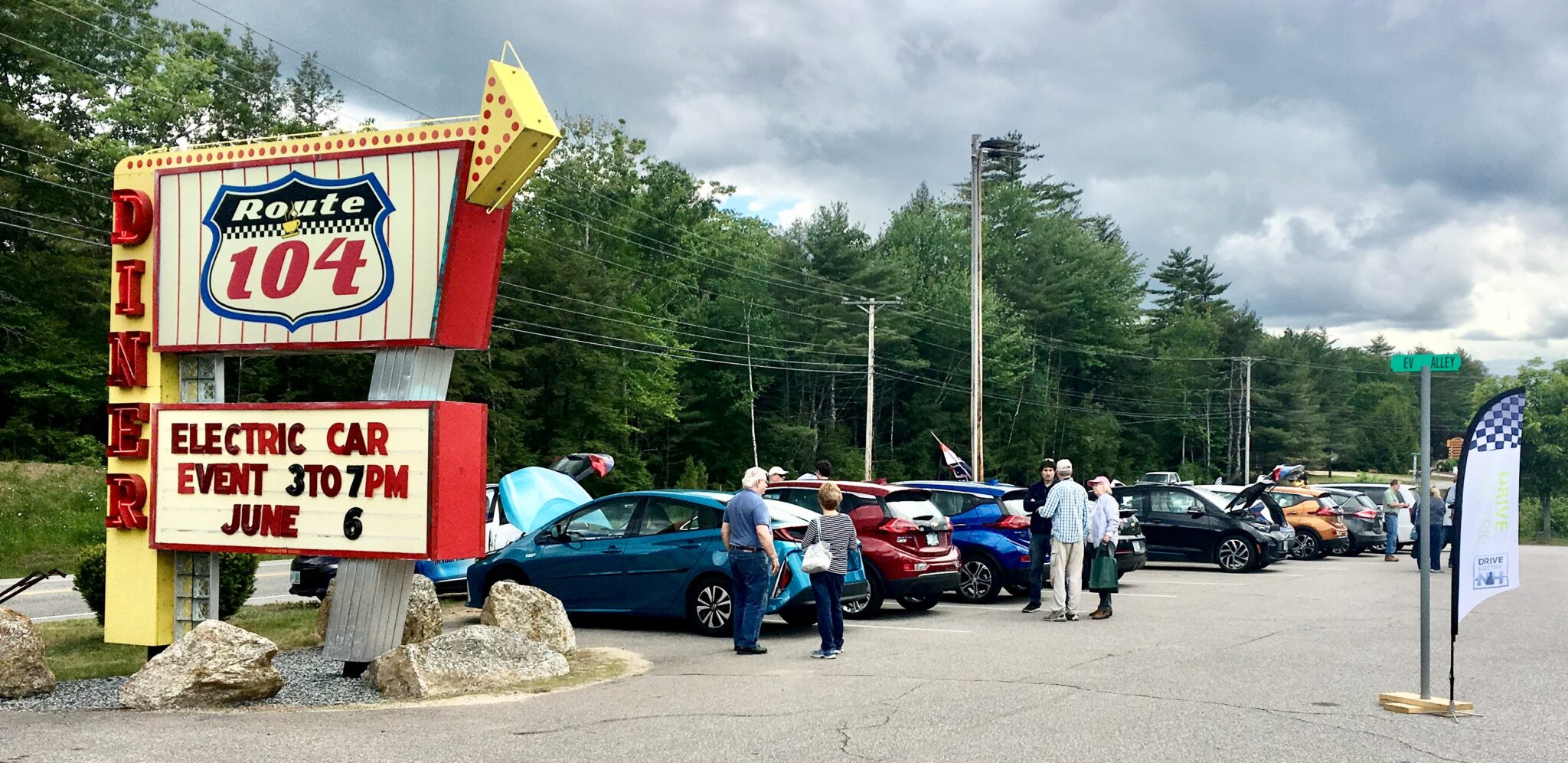 New Hampshire Electric Coop Hosts ‘EV Cruise Night’ America's